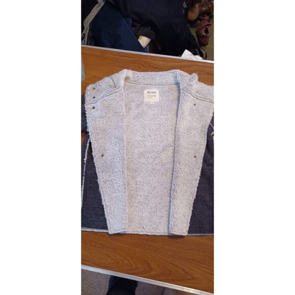 Dylan Womens Jacket Small Gray Faux Fur Lined Long Sleeve Buttons Soft - Picture 7 of 11